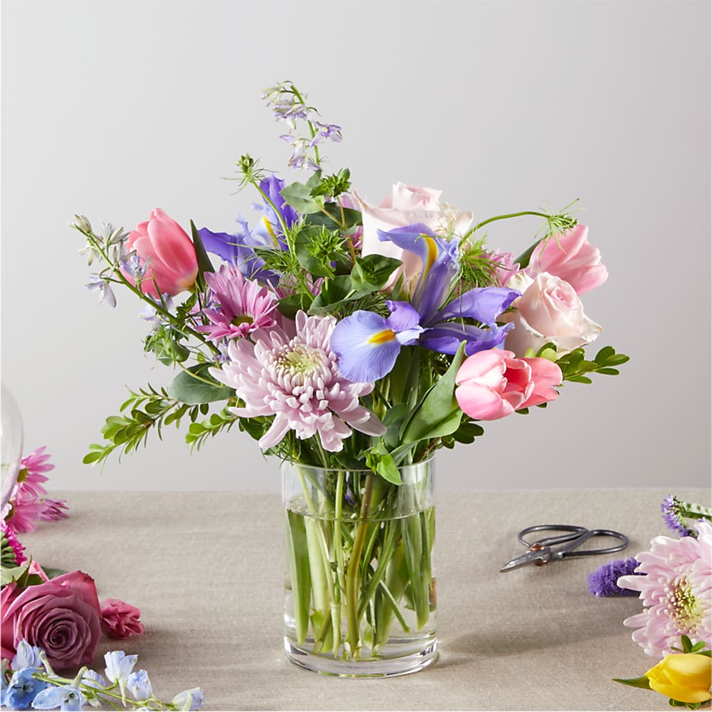 Pastel Tradition - A Florist Original – Maison Blooms, Wesley Chapel FL