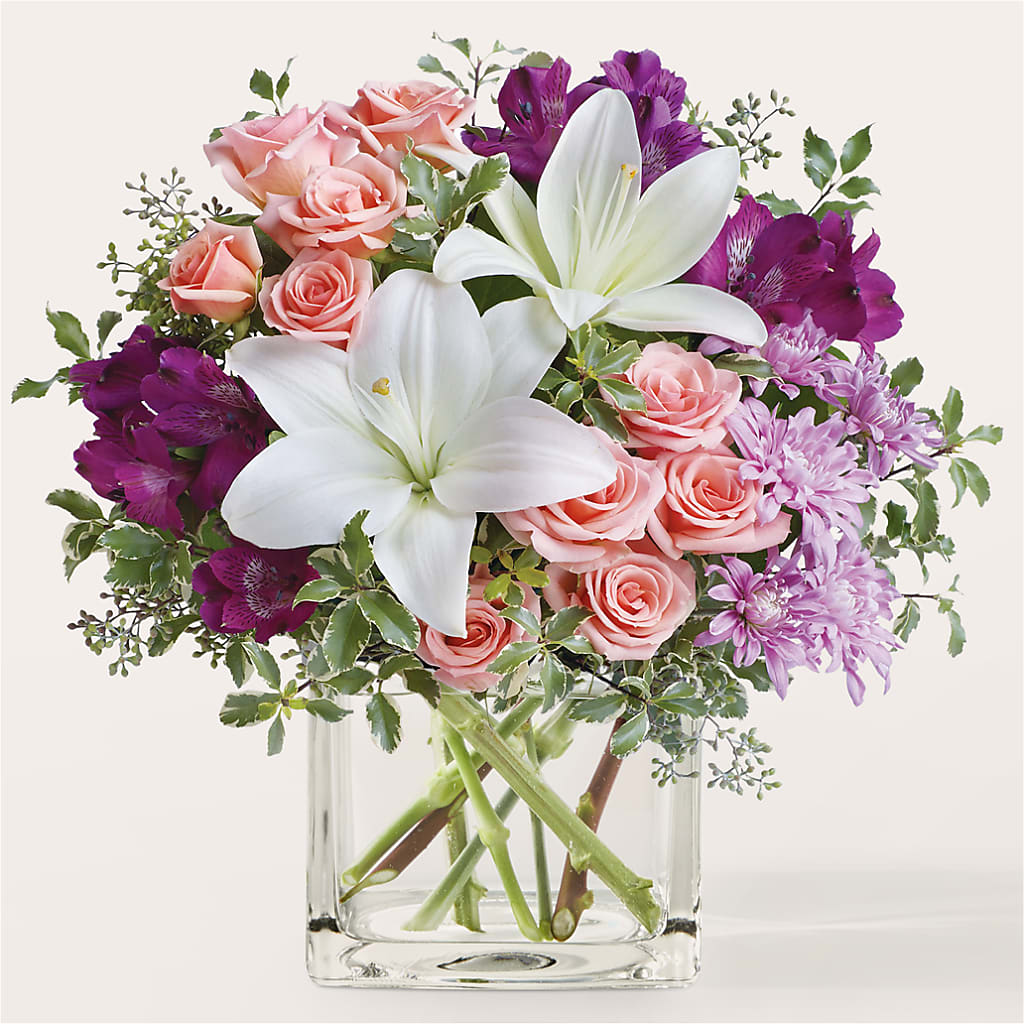 Mani Pedi Bouquet – Maison Blooms, Wesley Chapel FL