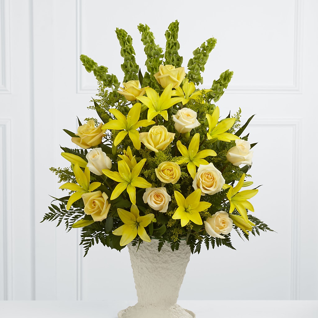 Golden Memories Arrangement – Maison Blooms, Wesley Chapel FL