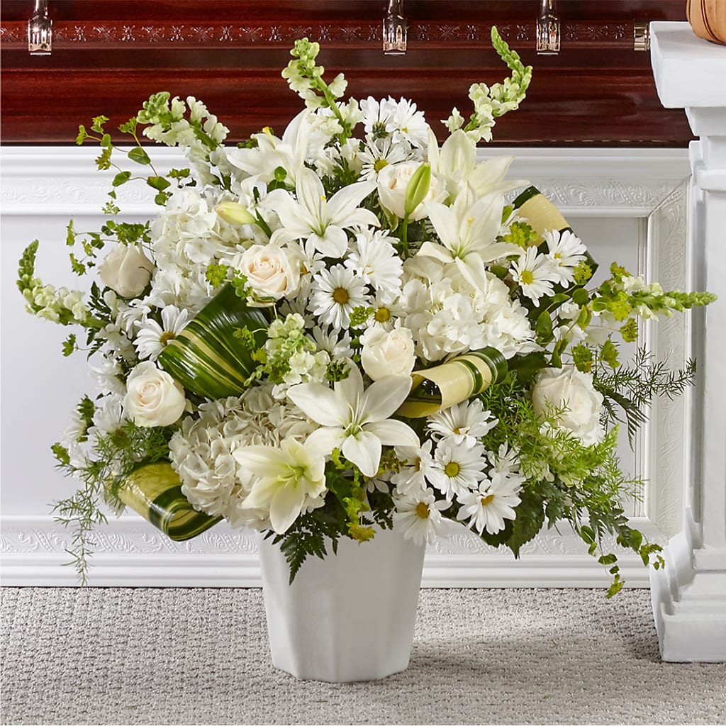 Thoughts of Tranquility Floor Basket – Maison Blooms, Wesley Chapel FL