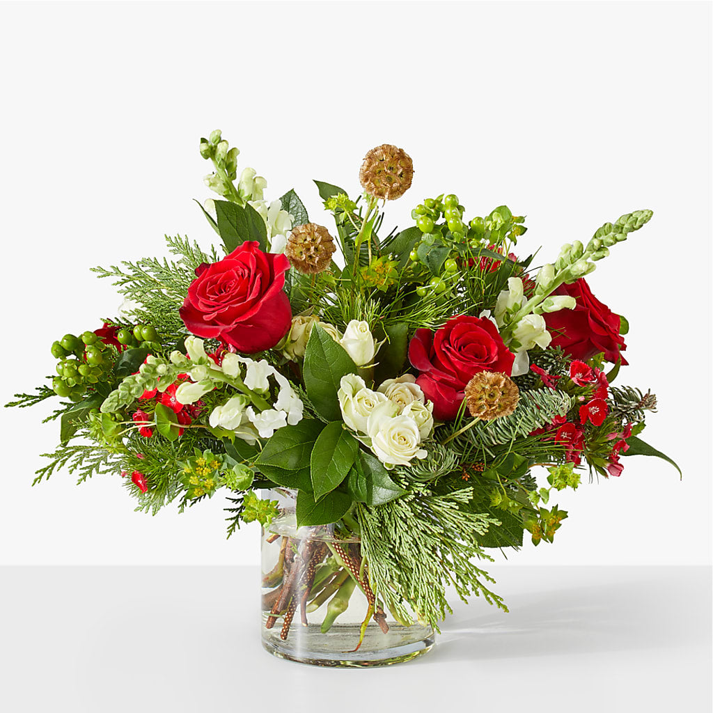 Deck the Halls Bouquet – Maison Blooms, Wesley Chapel FL