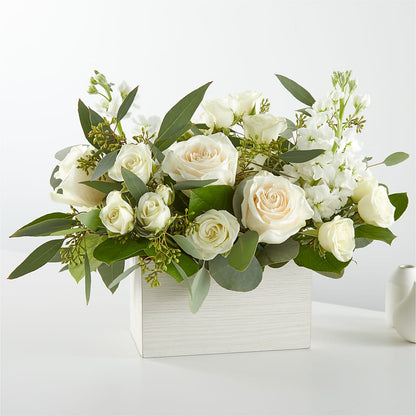 Fresh Linen Box Bouquet –  Maison Blooms, Wesley Chapel FL