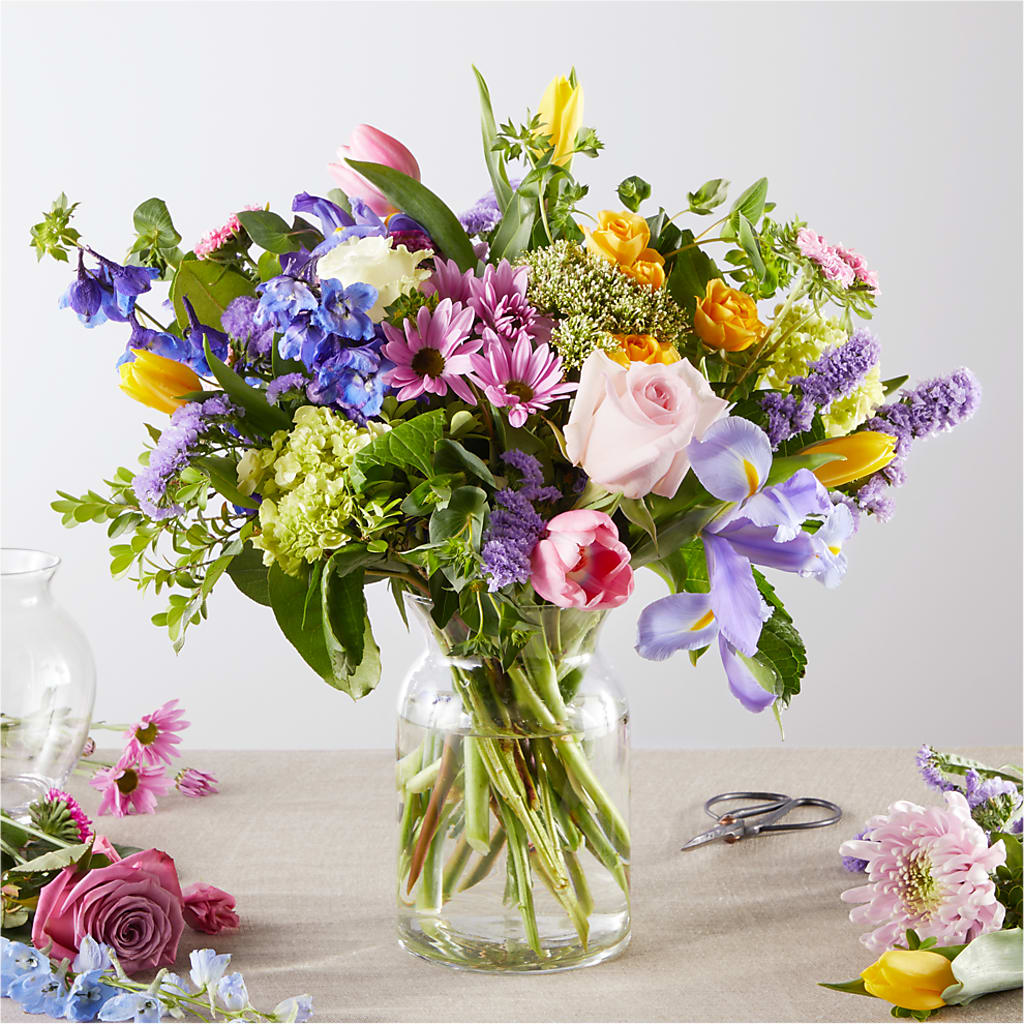 Pastel Tradition - A Florist Original –  Maison Blooms, Wesley Chapel FL