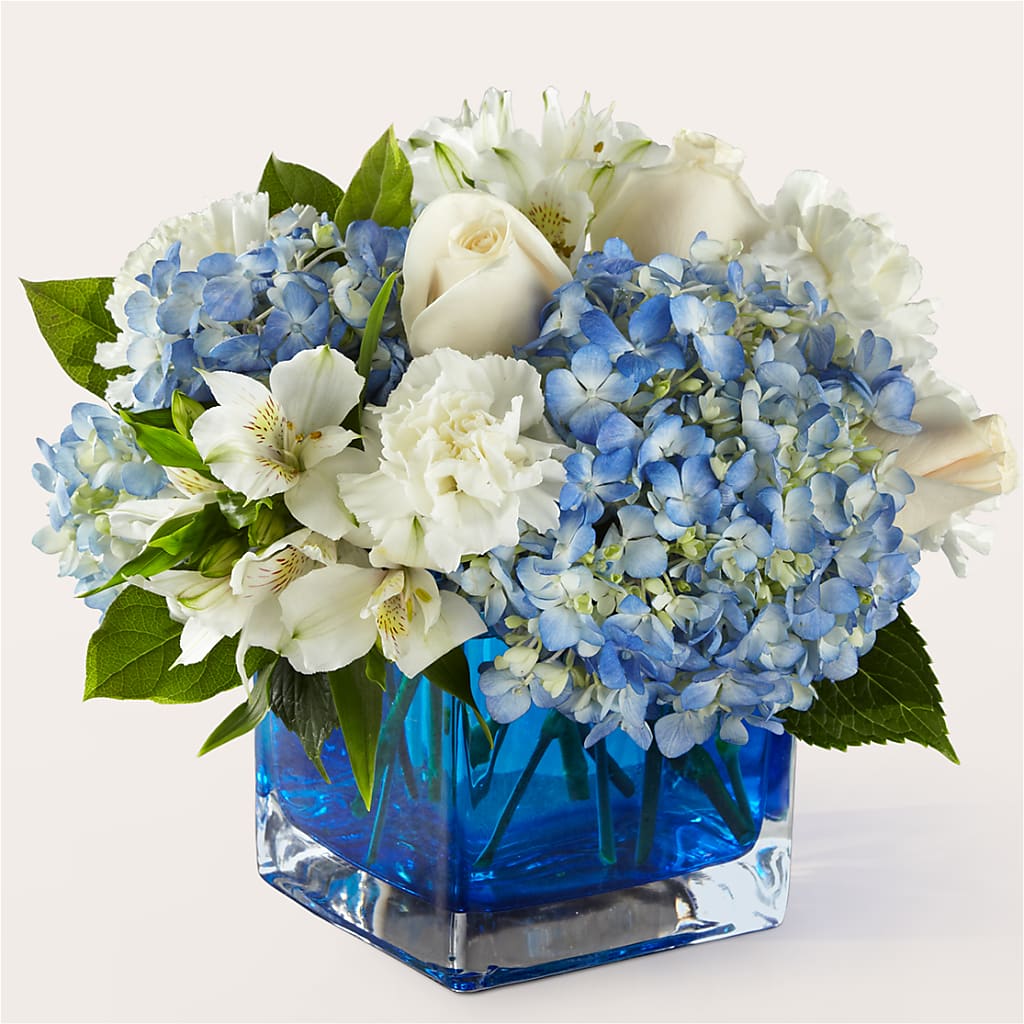 Soothing Waters Bouquet –  Maison Blooms, Wesley Chapel FL