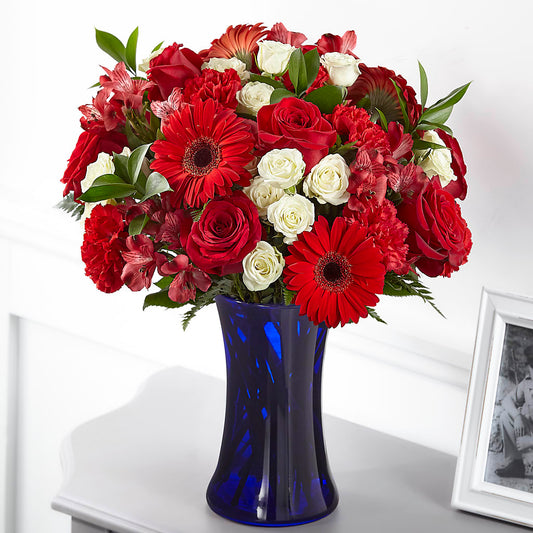Hearts Embrace Bouquet –  Maison Blooms, Wesley Chapel FL