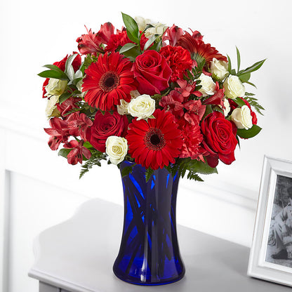 Hearts Embrace Bouquet –  Maison Blooms, Wesley Chapel FL