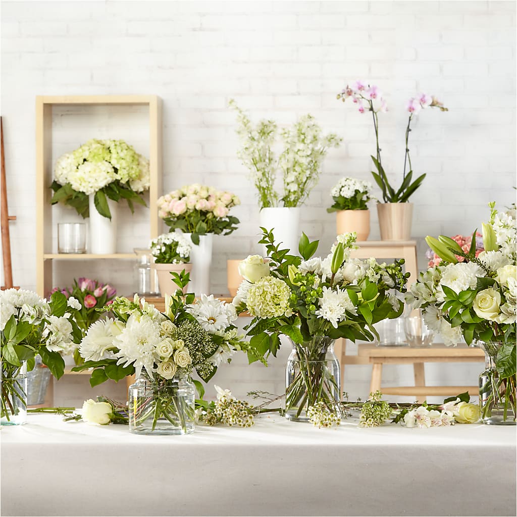 Classic Ivory – A Florist Original –  Maison Blooms, Wesley Chapel FL