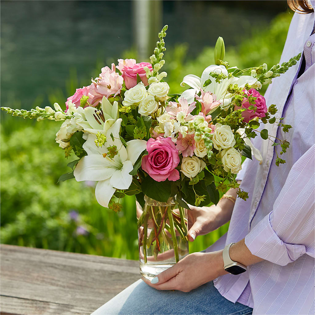 Fondly Bouquet –  Maison Blooms, Wesley Chapel FL